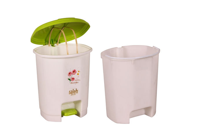 عکس سطل پدالی حصیری